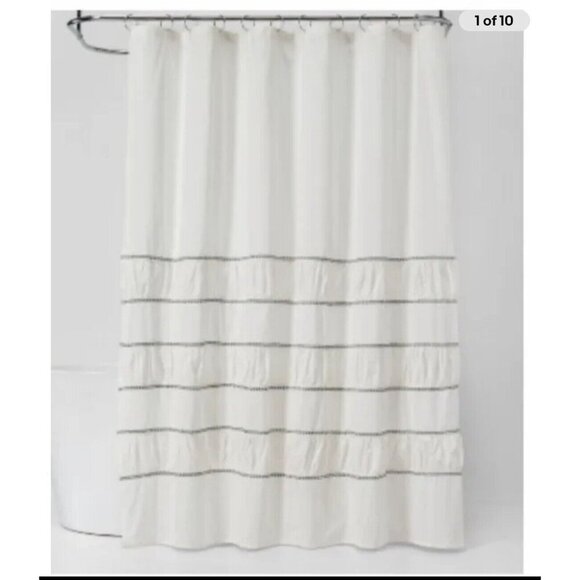 Threshold 064-18-4810 Pieced Pleated Embroidered Shower‎ Curtain White Grey NEW - Picture 1 of 5